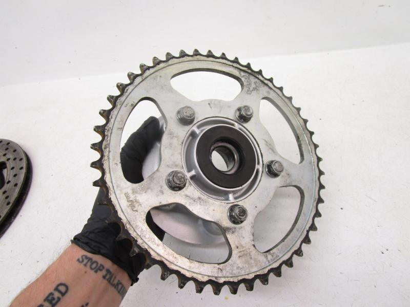 06 Suzuki GSXF 750 Katana Rear Wheel Hub 64611-33C00 1998-2006